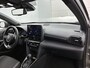 Toyota Yaris Cross 1.5 Hybrid 115 First Edition + | BTW Voertuig | Stoel+stuurverwarming | Draadloze telefoonlader | hagelschade/Vlaardingen