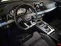 Audi Q5 55 TFSI e S-Line Quattro Competition | Luchtvering | Pano | B&O | Stoelmassage | Matrix Led | Afgevlakt Stuur | Virtual Cockpit | Alcantara | Dode Hoek | Ambient Sfeerverlichting+ | Zwenkbare Trekhaak | Camera | Keyless