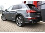 Audi Q5 55 TFSI e S-Line Quattro Competition | Luchtvering | Pano | B&O | Stoelmassage | Matrix Led | Afgevlakt Stuur | Virtual Cockpit | Alcantara | Dode Hoek | Ambient Sfeerverlichting+ | Zwenkbare Trekhaak | Camera | Keyless