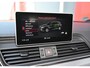 Audi Q5 55 TFSI e S-Line Quattro Competition | Luchtvering | Pano | B&O | Stoelmassage | Matrix Led | Afgevlakt Stuur | Virtual Cockpit | Alcantara | Dode Hoek | Ambient Sfeerverlichting+ | Zwenkbare Trekhaak | Camera | Keyless
