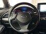 Toyota C-HR / C-HR+ 1.8 Hybrid Dynamic Automaat (NAVIGATIE, CAMERA, STOELVERWARMING, GETINT GLAS, SPORTSTOELEN, XENON, ADAPTIVE CRUISE, ZWART HEMEL, NIEUWSTAAT)