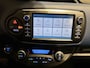 Toyota Yaris 1.5 Hybrid 100pk 5D CVT Bi-Tone Camera. Cruise