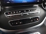 Mercedes-Benz V-klasse 300d | 4-MATIC | XL L3 | AMG | DUBBELE CABINE | DISTRONIC PLUS | BURMESTER SOUND | SCHUIFDEUR L+R | 360° CAMERA | AFN. TREKHAAK 2500KG. | ELK. VERSTELBARE STOELEN | MIDDENCONSOLE MET KOEKAST |