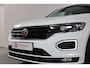 Volkswagen T-Roc 1.5 TSI Sport Business R ACC, Stoelverwarming, Apple CarPlay/Android Auto