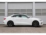 Audi A3 Limousine 35 TFSI 150pk S-tronic Business Edition | Panoramadak | Achteruitrijcamera | Keyless entry
