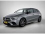 Mercedes-Benz B-klasse 200 AMG-line | Trekhaak met ESP® | Night pakket |Apple CarPlay | THERMOTRONIC | Parkeer pakket en achtercamera | Inclusief 24 maanden MB Certified garantie voor Europa.