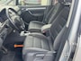 Volkswagen Touran 2.0 TDI Highline 5 PERS. CLIMA PDC RIJDT HEEL GOED NAP