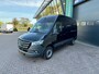 Mercedes-Benz Sprinter 317 L2H2 2x Schuifdeur Alarm kl3 Adaptieve cruise Digitale binnenspiegel Pro Trekhaak 3.5T Smartphone integratie Stuurwiel verwarming 270gr Deuren Betimmering