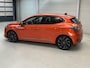 Renault Clio 1.0 TCe 90 GPF esprit Alpine Handgeschakeld / Dealer onderhouden / Pack winter / Pack Premium Sound BOSE / Stuur- & Stoelverwarming / Adaptief cruise control / Achteruitrijcamera / Keyless Entry/Start / Climate control / Draadloze telefoon lader /