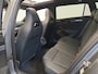 Volkswagen Passat Variant 1.5 eHybrid 272pk DSG/AUT R-Line Wegklapbare trekhaak, Harman/Kardon, Leder, Pano
