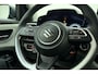 Suzuki Swift 1.2 Select Smart Hybrid | Voorraad actie | Navigatie | Airco | Cruise Control | Parkeersensoren | Achteruitrijcamera | Stoelverwarming