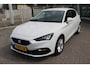 SEAT Leon 1.5 eTSI 150pk Style Business Intense / Navigatie / LM 16 inch / Park Assist / Camera / Keyless / LED / Wegkl trekhaak