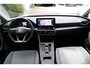 SEAT Leon 1.5 eTSI 150pk Style Business Intense / Navigatie / LM 16 inch / Park Assist / Camera / Keyless / LED / Wegkl trekhaak