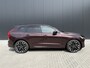 Volvo XC60 T8 Plug-in hybrid AWD Ultra Dark | Panoramadak | 360° camera | Luchtvering | Harman Kardon | Head-up Display | Stoelventilatie | Trekhaak