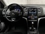 Renault Megane Estate 1.3 TCe Sport 141Pk Automaat (VIRTUAL COCKPIT, APPLE CARPLAY, NAVIGATIE, TREKHAAK, SPORTSTOELEN, GETINT GLAS, LM VELGEN, KEYLESS, PARKEERSENSOREN, NIEUWSTAAT)