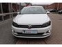 Volkswagen Polo 1.0 TSI Highline Automaat . Trekhaak.