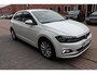 Volkswagen Polo 1.0 TSI Highline Automaat . Trekhaak.