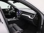 Volvo XC60 2.0 T6 Plug-in hybrid AWD Plus Dark | STOEL-STUURWIELVERWARMING | PANO-SCHUIFDAK | HARMAN KARDON | 360 CAMERA