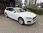 Volvo V90 2.0 B4 Momentum Business Leer /Panoramadak