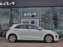 Kia Rio 1.2i 4 Cilinder DynamicPlusLine | All-Season banden | Navigatie | Camera | Stoel/Stuurverwarming | ECC-Airco |