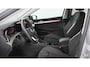 Volkswagen Golf 1.5 eHybrid 204pk Life Edition DSG / Navigatie via App Connect / Stoel + Stuurverwarming / Panoramadak / Camera 301