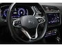 Volkswagen Tiguan 1.5 TSI R-Line Business | WINTER / TRAILER- PACK | PANORAMADAK | IQ LIGHT | DAB | APPLE | CAMERA | TREKHAAK | 19"