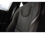 Volvo V40 Cross Country T3 Automaat Edition+ | Trekhaak | Verwarmbare Voorstoelen | Cruise Control | Navigatie | Bluetooth Telefonie & Multimedia | Lichtmetalen Velgen | Climate Control