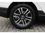 Volvo V40 Cross Country T3 Edition+ | Trekhaak | Verwarmbare Voorstoelen | Cruise Control | Navigatie | Bluetooth Telefonie & Multimedia | Lichtmetalen Velgen | Climate Control