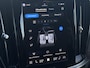 Volvo V60 2.0 T6 Plug-in hybrid AWD Plus Dark | PHEV | Trekhaak | Sportstoelen | Navigatie | Elektrisch Verstelbare Voorstoelen | Cruise Control Adaptief | Keyless Entry | Elektrische Achterklep