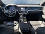 Volvo V60 2.0 T6 Plug-in hybrid AWD Plus Dark | PHEV | Trekhaak | Sportstoelen | Navigatie | Elektrisch Verstelbare Voorstoelen | Cruise Control Adaptief | Keyless Entry | Elektrische Achterklep