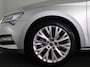 Skoda Superb Combi Business Edition Plus 1.5 TSI 150pk DSG-7 | Trekhaak | Adaptieve cruise controle | 18 inch | Elek. stoel | Voorstoelen en achterbank verwarmd