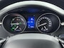 Toyota C-HR / C-HR+ 1.8 Hybrid Style | Dodehoek detectie | Navigatie | Stoelverwarming | Keyless | Adaptive Cruise | Clima | Parkeersensoren voor/achter | Camera | 18 inch