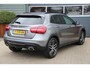 Mercedes-Benz GLA 200 Premium | Camera | Navi | Trekhaak | Stoelverw | Airco | Cruise | Sportstoelen | | Bluetooth | LMV18'' | Dealer onderhouden | Zeer nette