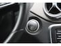 Mercedes-Benz GLA 200 Premium | Camera | Navi | Trekhaak | Stoelverw | Airco | Cruise | Sportstoelen | | Bluetooth | LMV18'' | Dealer onderhouden | Zeer nette