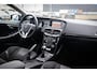 Volvo V40 2.0 T2 Nordic+ | Stoelverwarming | Trekhaak | Standkachel | LED Koplampen | Parkeercamera | Dealeronderhouden | Navi |