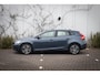 Volvo V40 2.0 T2 Nordic+ | Stoelverwarming | Trekhaak | Standkachel | LED Koplampen | Parkeercamera | Dealeronderhouden | Navi |