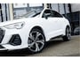 Audi Q3 Sportback 45 TFSI e 245PK Aut. | S Edition | 2e Paasdag OPEN OP AFSPRAAK! | Panoramadak | 2x S-Line | Wegklapbare Trekhaak | Sonos | Carbon | 20" LM Velgen | Navi Plus incl. CarPlay | Camera |