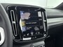 Volvo XC40 1.5 T5 Recharge R-Design | Trekhaak | Panormadak | PDC V+A en Camera | BLIS | Adaptive Cruiscontrol | Extra Getint Glas | Stoel + Stuurverwarming |