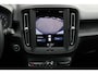 Volvo XC40 T3 Automaat Momentum | Trekhaak | Navigatie | Cruise Control | Parkeercamera | Bluetooth Telefonie & Multimedia | Climate Control | LED Koplampen | 17 inch Lichtmetalen Velgen