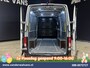 Volkswagen Crafter 2.0 TDI 141pk L3H3 L2H2 Euro6 Airco | Camera | Apple Carplay | Cruisecontrol | Chauffeursstoel Android Auto, Parkeersensoren, Bijrijdersbank, 3000kg trekvermogen