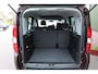 Fiat Doblò 1.4 Emotion, 2e eigenaar, Clima, Cruise control, Parkeersensoren, Isofix, Opklapbare achterbank, Blue tooth, Prijs incl. Apk, beurt en 3 mnd garantie