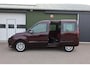 Fiat Doblò 1.4 Emotion, 2e eigenaar, Clima, Cruise control, Parkeersensoren, Isofix, Opklapbare achterbank, Blue tooth, Prijs incl. Apk, beurt en 3 mnd garantie