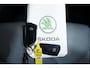 Skoda Enyaq 80 Lounge Trekhaak Camera 360 Apple Carplay/Android auto Stoel-/stuurverwarming