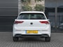 Volkswagen Golf 1.5 TSI First Edition Led Navi Sfeer verlichting  Acc 19 inch velgen
