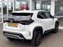 Toyota Yaris Cross 1.5 Hybrid Adventure Head-up display | Blind spot monitor | JBL premium sound | V+A parkeersensoren | Stoelverwarming | 18 inch
