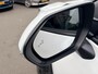 Toyota Yaris Cross 1.5 Hybrid Adventure Head-up display | Blind spot monitor | JBL premium sound | V+A parkeersensoren | Stoelverwarming | 18 inch