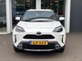 Toyota Yaris Cross 1.5 Hybrid Adventure Head-up display | Blind spot monitor | JBL premium sound | V+A parkeersensoren | Stoelverwarming | 18 inch