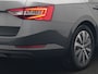 Skoda Superb Combi 1.4 TSI iV Business Edition PHEV 218pk Dealer O.H. | Trekhaak Af Fabriek | Adaptive Cruise | Sportstoelen Verwarmd | Apple Carplay | Crystal LED | Navigatie | Virtual | DAB |
