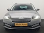 Skoda Superb Combi 1.4 TSI iV Business Edition PHEV 218pk Dealer O.H. | Trekhaak Af Fabriek | Adaptive Cruise | Sportstoelen Verwarmd | Apple Carplay | Crystal LED | Navigatie | Virtual | DAB |