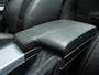 BMW 3-Serie 330i | Individual Edition | M-Sportpakket | Performance remsysteem | Schuifdak | 19" Individual velgen